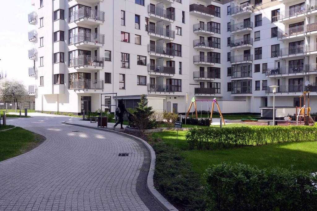 Prudentia Apartments Wola Warschau Buitenkant foto